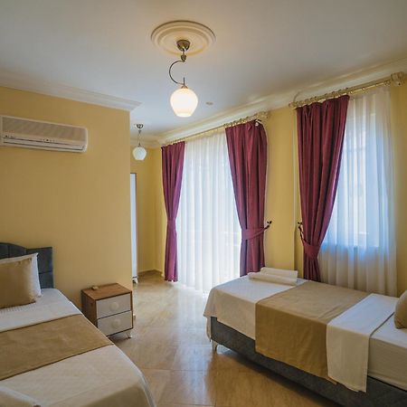 Sunset Beach Resort Aqua Lettings Fethiye Extérieur photo