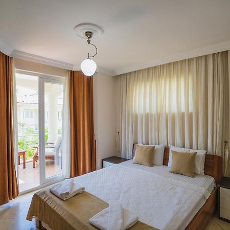 Sunset Beach Resort Aqua Lettings Fethiye Extérieur photo