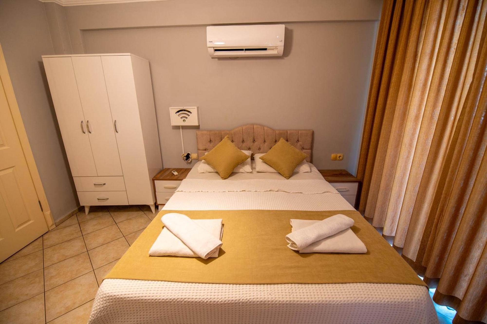 Sunset Beach Resort Aqua Lettings Fethiye Extérieur photo
