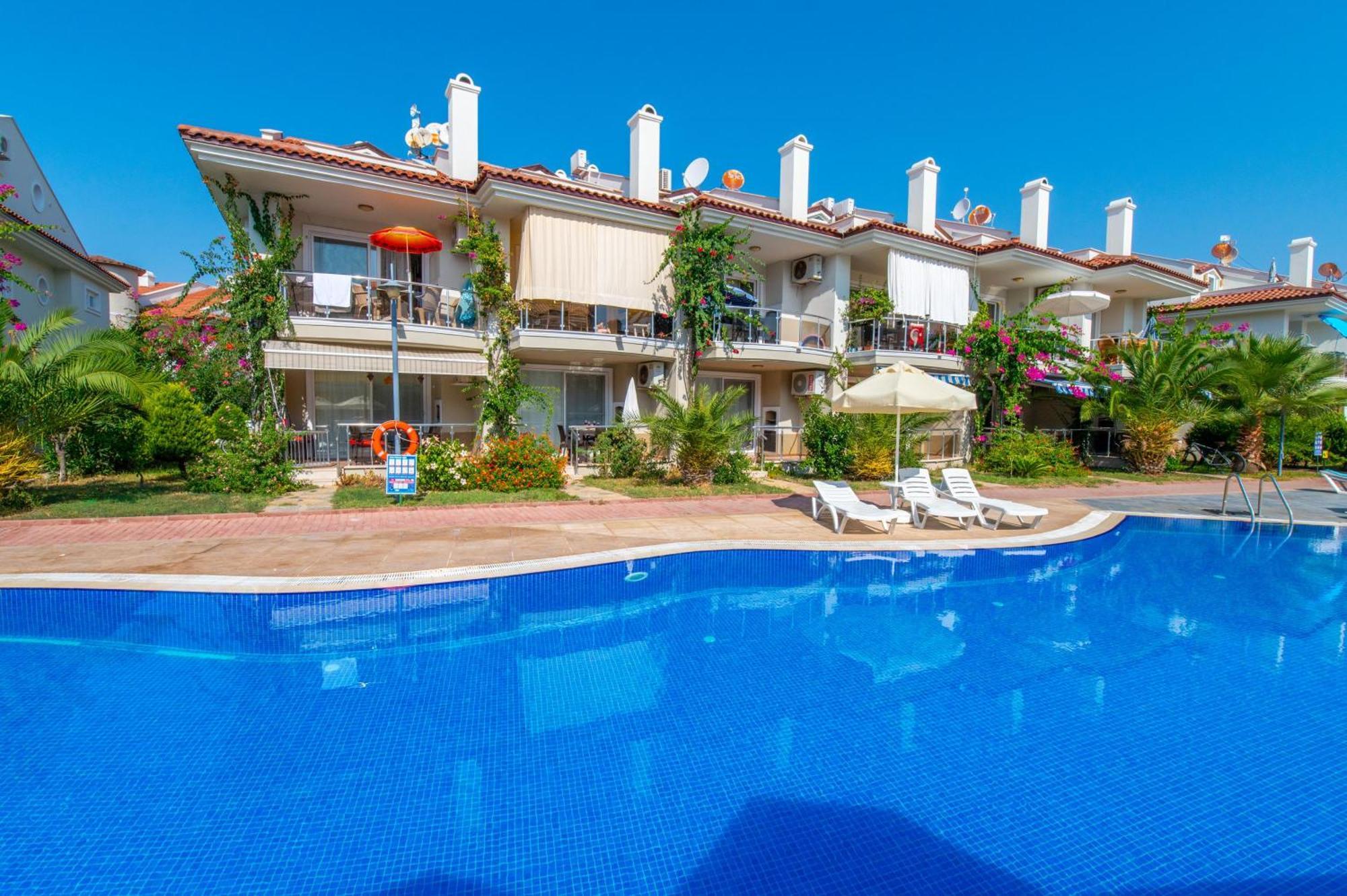 Sunset Beach Resort Aqua Lettings Fethiye Extérieur photo