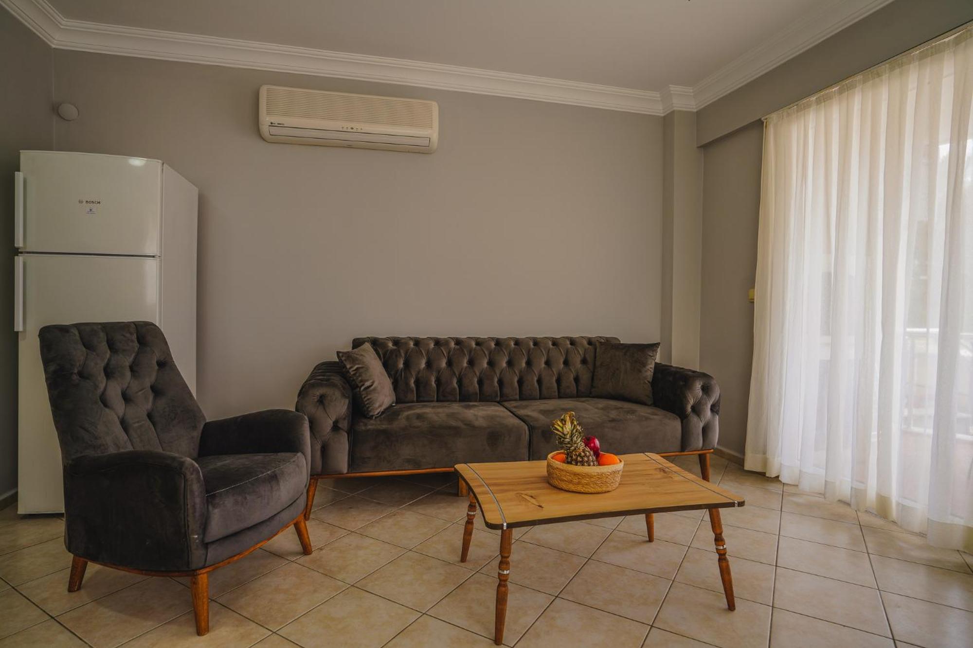 Sunset Beach Resort Aqua Lettings Fethiye Extérieur photo