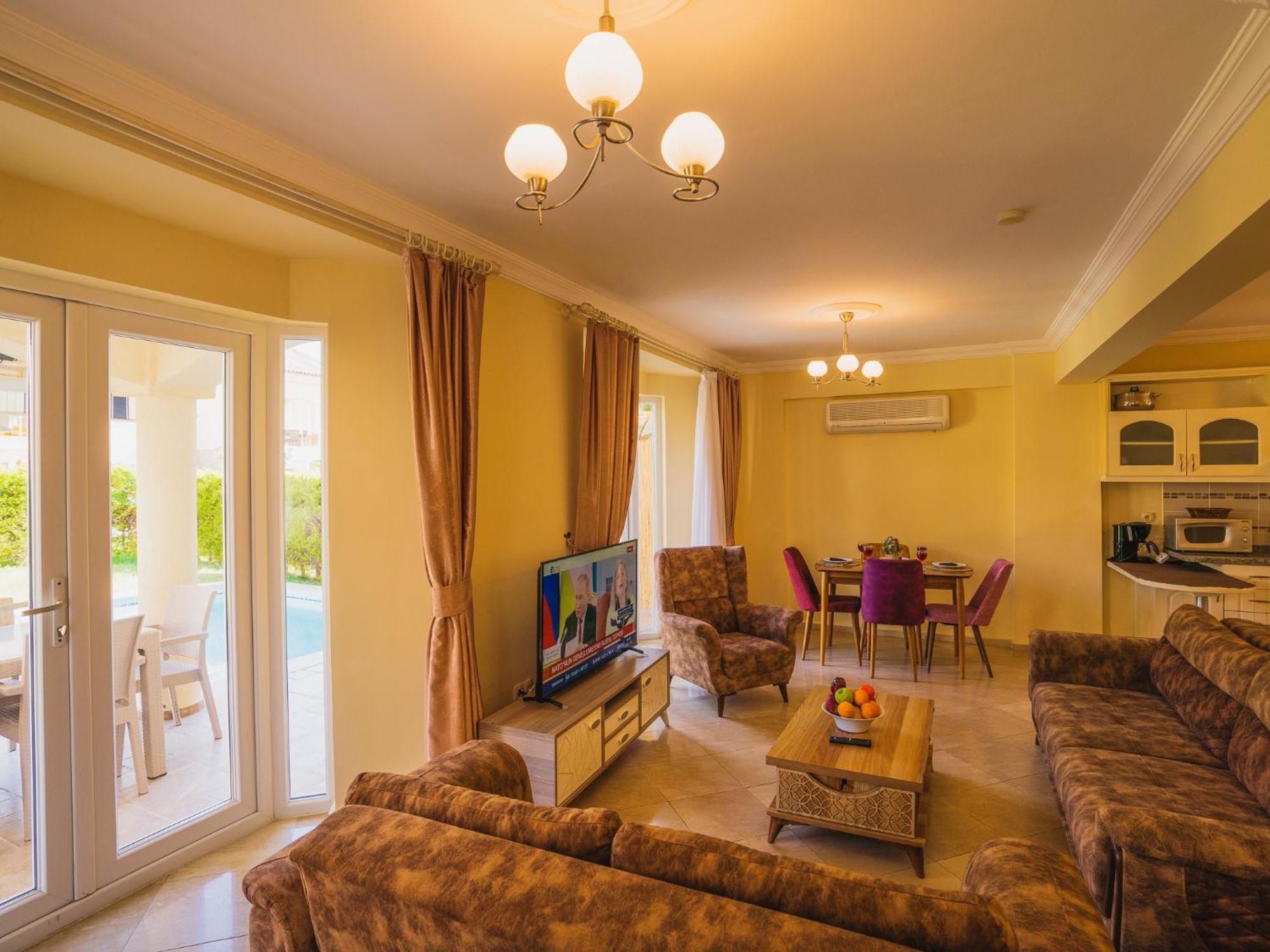 Sunset Beach Resort Aqua Lettings Fethiye Extérieur photo