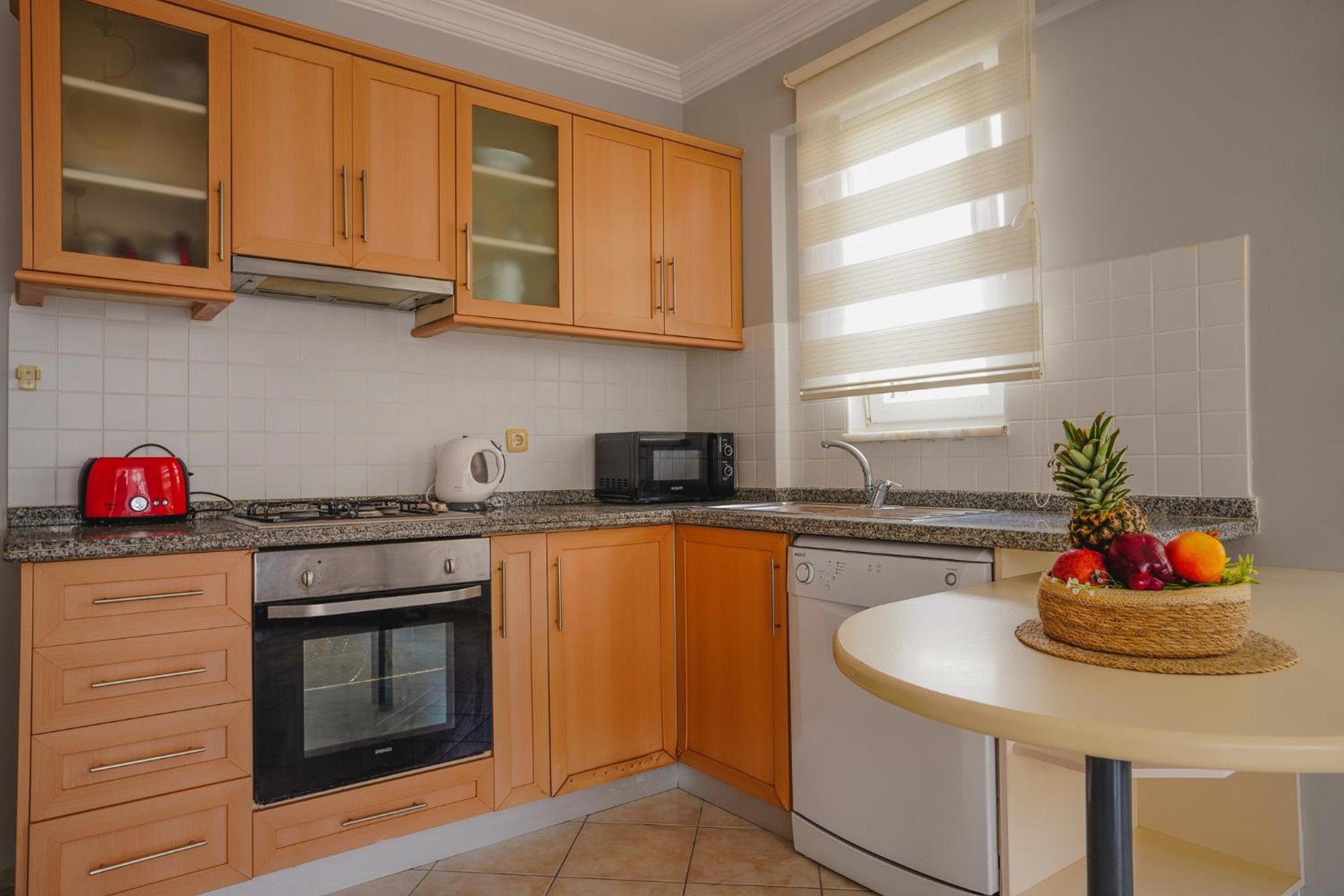 Sunset Beach Resort Aqua Lettings Fethiye Extérieur photo